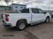 2021 Chevrolet Silverado 1500 LT z VIN 3GCPWCEK8MG122826, wystawiony jako Copart lot #51764415 z przebiegiem 109 264 mil mil oraz Szkoda całkowita • Salvage title. Historia ofert i sprzedaży dostępna na DreamBid. Obrazek 3.