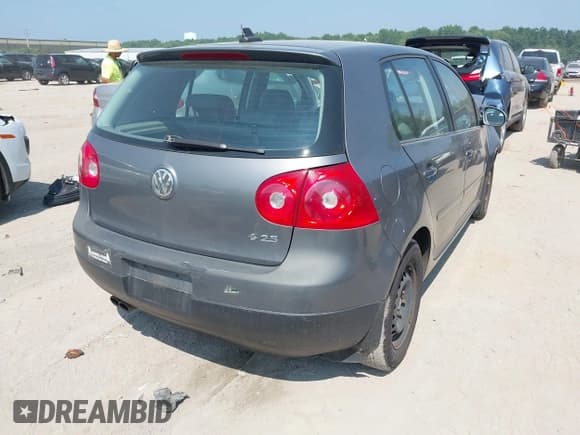 ✅ 2008 Volkswagen Rabbit S • VIN: WVWDB71K98W167258 • Lot: 42744086. Listed on IAAI with 155,783 mi. Free auction sales archive from the USA and detailed vehicle history report at DreamBid. Image 4.