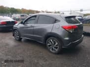 ✅ 2019 Honda HR-V Sport • VIN: 3CZRU6H13KG714922 • Lot: 43438115. Wystawiony na IAAI z przebiegiem 95 374 mil. Bezpłatny archiwum sprzedaży aukcyjnych z USA i szczegółowy raport historii pojazdu na DreamBid. Zdjęcie 3.