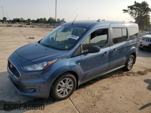 ✅ 2022 Ford Transit Connect XLT • VIN: NM0GE9F22N1523029 • Lot: 67098405. Listed on Copart with 9,325 mi. Free auction sales archive from the USA and detailed vehicle history report at DreamBid. Image 1.