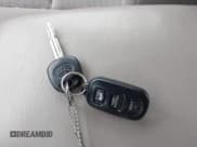 ✅ 2005 Toyota Camry LE • VIN: 4T1BE30K45U607141 • Лот: 43747746. Опубликован ранее на IAAI с пробегом 179 529 миль. Бесплатный доступ к архиву аукционных продаж из США и подробный отчёт об истории автомобиля на DreamBid. Изображение 11.