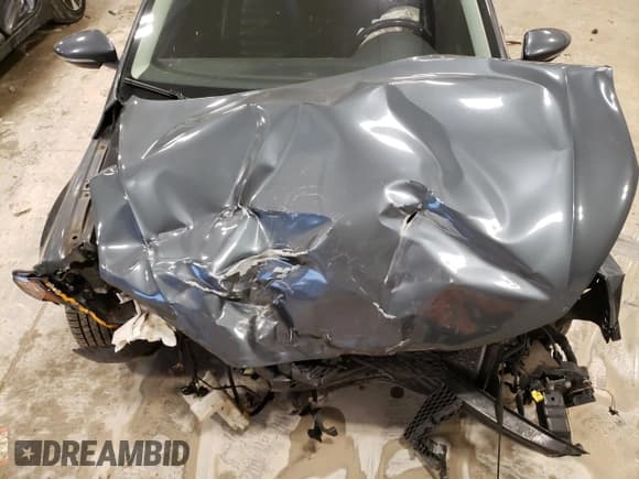 ✅ 2013 Volkswagen CC R-Line • VIN: WVWBP7AN4DE501831 • Lot: 86886234. Listed on Copart with Not provided. Free auction sales archive from the USA and detailed vehicle history report at DreamBid. Image 11.