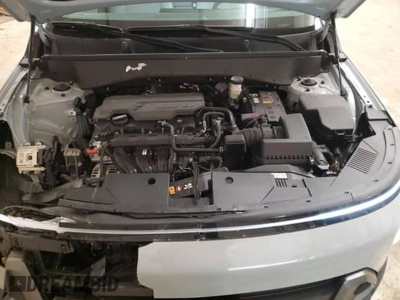 2024 Hyundai Kona SEL with VIN KM8HCCAB9RU063711, listed as a Copart auction lot 83563674 with 5,995 mi miles and Salvage title. Bid and sale history available at DreamBid. Image 12.