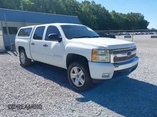 2008 Chevrolet Silverado 1500 LTZ z VIN 3GCEK13368G214784, wystawiony jako IAAI lot #42298197 z przebiegiem 212 349 mil mil oraz . Historia ofert i sprzedaży dostępna na DreamBid. Obrazek 1.