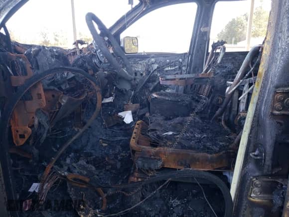 2008 Dodge 3500 SXT z VIN 3D7MX39A38G112217, wystawiony jako Copart lot #79241344 z przebiegiem Nie podano mil oraz Szkoda całkowita • Salvage title. Historia ofert i sprzedaży dostępna na DreamBid. Obrazek 7.