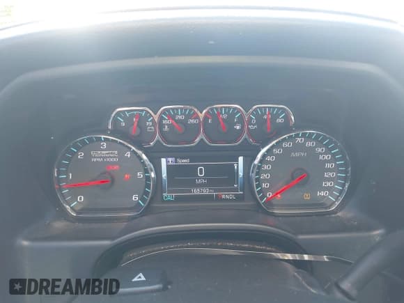 ✅ 2018 GMC Sierra 1500 SLT • VIN: 1GTV2NEC5JZ108868 • Lot: 41282062. Wystawiony na IAAI z przebiegiem 165 793 mil. Bezpłatny archiwum sprzedaży aukcyjnych z USA i szczegółowy raport historii pojazdu na DreamBid. Zdjęcie 7.