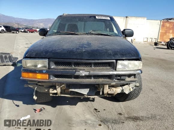 ✅ 2000 Chevrolet S-10 LS • VIN: 1GCCS1959Y8231035 • Лот: 85267394. Опубликован ранее на Copart с пробегом Не указан. Бесплатный доступ к архиву аукционных продаж из США и подробный отчёт об истории автомобиля на DreamBid. Изображение 5.