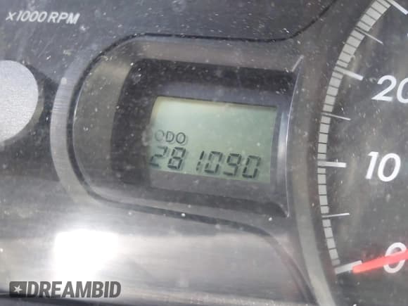 ✅ 2011 Toyota Sienna LE AAS • VIN: 5TDKK3DC1BS021934 • Lot: 43176811. Listed on IAAI with 281,090 mi. Free auction sales archive from the USA and detailed vehicle history report at DreamBid. Image 7.