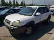 2007 Hyundai Tucson SE z VIN KM8JN72D27U590327, wystawiony jako Copart lot #51072574 z przebiegiem 90 511 mil mil oraz Szkoda całkowita • Salvage title. Historia ofert i sprzedaży dostępna na DreamBid. Obrazek 1.