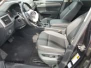 ✅ 2018 Volkswagen Atlas SE • VIN: 1V2LR2CA8JC590191 • Lot: 51486705. Listed on Copart with 108,175 mi. Free auction sales archive from the USA and detailed vehicle history report at DreamBid. Image 7.