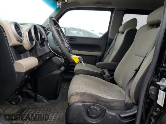 ✅ 2007 Honda Element EX • VIN: 5J6YH28787L003403 • Лот: 85592565. Опубликован ранее на Copart с пробегом 241 313 миль. Бесплатный доступ к архиву аукционных продаж из США и подробный отчёт об истории автомобиля на DreamBid. Изображение 7.