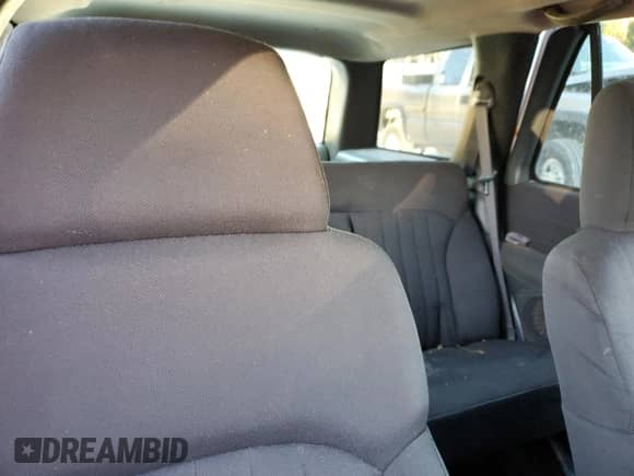 2005 Chevrolet Blazer LS z VIN 1GNDT13X35K120000, wystawiony jako Copart lot #87129694 z przebiegiem Nie podano mil oraz Czysty tytuł • Clean title. Historia ofert i sprzedaży dostępna na DreamBid. Obrazek 10.