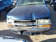 ✅ 2003 Chevrolet S-10 LS • VIN: 1GCCS19X738116038 • Лот: 41483103. Опубликован ранее на IAAI с пробегом 141 206 миль. Бесплатный доступ к архиву аукционных продаж из США и подробный отчёт об истории автомобиля на DreamBid. Изображение 12.