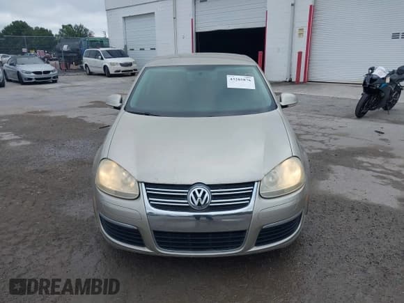 ✅ 2006 Volkswagen Jetta Value Edition • VIN: 3VWPF71K76M780670 • Lot: 43285876. Listed on IAAI with 125,202 mi. Free auction sales archive from the USA and detailed vehicle history report at DreamBid. Image 6.