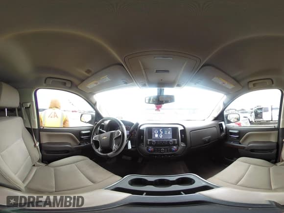 ✅ 2015 Chevrolet Silverado 2500HD LT • VIN: 1GC1KVEGXFF133842 • Lot: 41572202. Wystawiony na IAAI z przebiegiem 266 016 mil. Bezpłatny archiwum sprzedaży aukcyjnych z USA i szczegółowy raport historii pojazdu na DreamBid. Zdjęcie 19.