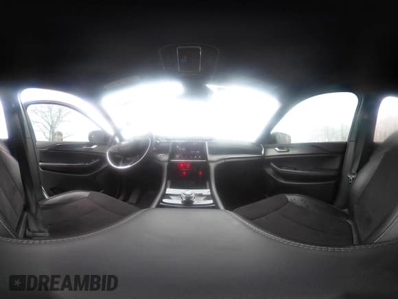 ✅ 2024 Jeep Grand Cherokee Altitude • VIN: 1C4RJKAG8R8556020 • Lot: 41556272. Listed on IAAI with 6,357 mi. Free auction sales archive from the USA and detailed vehicle history report at DreamBid. Image 19.