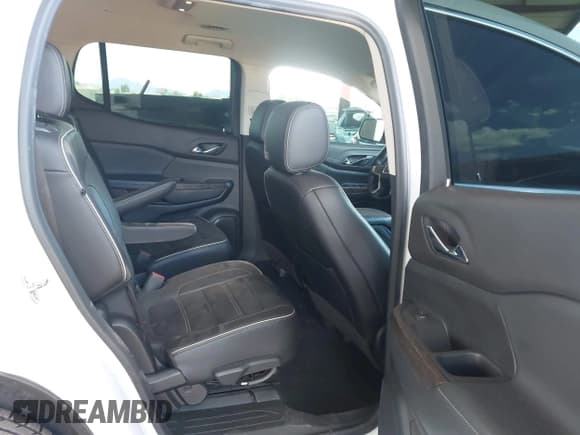 ✅ 2020 GMC Acadia Denali • VIN: 1GKKNPLS0LZ105397 • Lot: 43197394. Listed on IAAI with 93,725 mi. Free auction sales archive from the USA and detailed vehicle history report at DreamBid. Image 8.