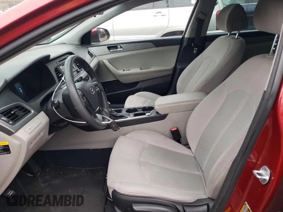 ✅ 2015 Hyundai Sonata SE • VIN: 5NPE24AFXFH142734 • Lot: 42887543. Listed on Copart with 124,144 mi. Free auction sales archive from the USA and detailed vehicle history report at DreamBid. Image 7.