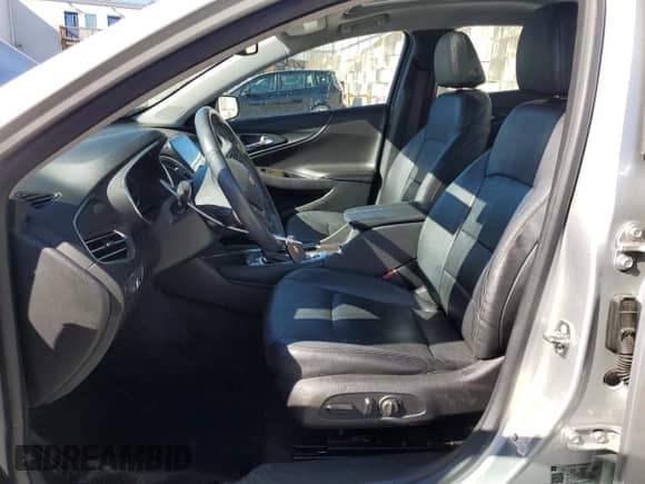 ✅ 2018 Chevrolet Malibu Premier • VIN: 1G1ZE5SX9JF105580 • Lot: 86450005. Wystawiony na Copart z przebiegiem 145 674 mil mil. Skorzystaj z bezpłatnego archiwum sprzedaży aukcyjnych z USA i zobacz szczegółowy raport historii pojazdu na DreamBid. Zdjęcie 7.