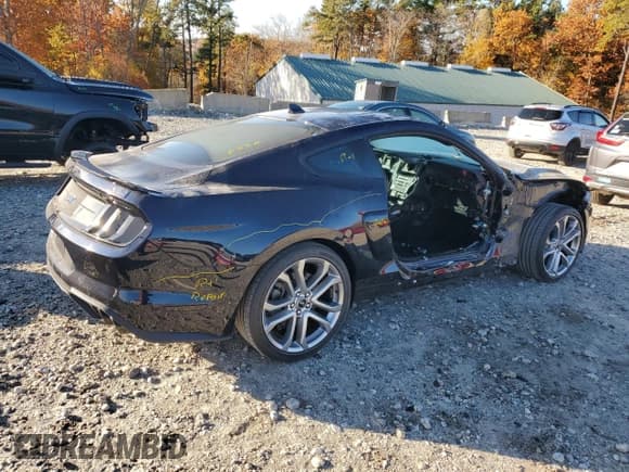 ✅ 2021 Ford Mustang GT Premium • VIN: 1FA6P8CF0M5157207 • Lot: 87032045. Listed on Copart with Not provided. Free auction sales archive from the USA and detailed vehicle history report at DreamBid. Image 3.