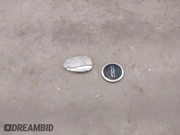 ✅ 2017 FIAT 500 Pop • VIN: 3C3CFFLR9HT530284 • Lot: 42011612. Listed on IAAI with 56,353 mi. Free auction sales archive from the USA and detailed vehicle history report at DreamBid. Image 12.