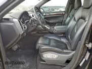 ✅ 2014 Porsche Cayenne Diesel • VIN: WP1AF2A28ELA44721 • Лот: 71779715. Опубликован ранее на Copart с пробегом 164 629 миль. Бесплатный доступ к архиву аукционных продаж из США и подробный отчёт об истории автомобиля на DreamBid. Изображение 7.