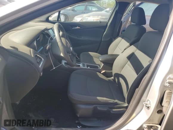 ✅ 2017 Chevrolet Cruze LS • VIN: 1G1BC5SM7H7225721 • Lot: 47560753. Listed on Copart with 77,265 mi. Free auction sales archive from the USA and detailed vehicle history report at DreamBid. Image 7.