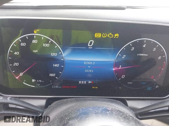 ✅ 2024 Mercedes-Benz GLC 300 • VIN: W1NKM4GB1RU041618 • Lot: 42584160. Wystawiony na IAAI z przebiegiem 16 261 mil. Bezpłatny archiwum sprzedaży aukcyjnych z USA i szczegółowy raport historii pojazdu na DreamBid. Zdjęcie 15.