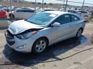 ✅ 2013 Hyundai Elantra SE • VIN: KMHDH6AE3DU007641 • Лот: 42942554. Опубликован ранее на IAAI с пробегом 75 045 миль. Бесплатный доступ к архиву аукционных продаж из США и подробный отчёт об истории автомобиля на DreamBid. Изображение 2.