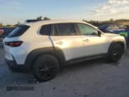 ✅ 2024 Mazda CX-50 S Preferred • VIN: 7MMVABBM2RN214499 • Лот: 90693125. Опубликован ранее на Copart с пробегом 7 286 миль. Бесплатный доступ к архиву аукционных продаж из США и подробный отчёт об истории автомобиля на DreamBid. Изображение 3.