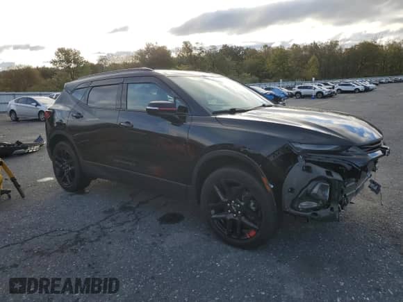 2021 Chevrolet Blazer LT z VIN 3GNKBHRS7MS569309, wystawiony jako Copart lot #82473875 z przebiegiem 52 896 mil mil oraz Szkoda całkowita • Salvage title. Historia ofert i sprzedaży dostępna na DreamBid. Obrazek 4.