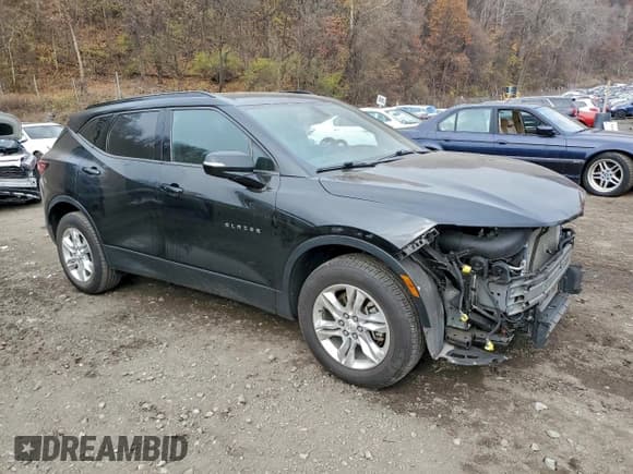 ✅ 2020 Chevrolet Blazer LT • VIN: 3GNKBCR45LS681867 • Lot: 93817665. Listed on Copart with 65,833 mi. Free auction sales archive from the USA and detailed vehicle history report at DreamBid. Image 4.