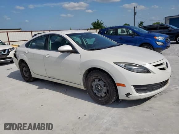 ✅ 2011 Mazda 6 i Sport • VIN: 1YVHZ8BH1B5M22014 • Lot: 60839075. Listed on Copart with 183,354 mi. Free auction sales archive from the USA and detailed vehicle history report at DreamBid. Image 4.