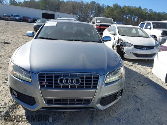 ✅ 2010 Audi S5 Prestige • VIN: WAU3VAFR3AA062284 • Lot: 41661564. Listed on IAAI with 123,747 mi. Free auction sales archive from the USA and detailed vehicle history report at DreamBid. Image 12.