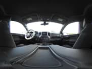 ✅ 2019 Chevrolet Silverado 1500 RST • VIN: 1GCRYEED8KZ248956 • Lot: 42172921. Wystawiony na IAAI z przebiegiem 63 811 mil. Bezpłatny archiwum sprzedaży aukcyjnych z USA i szczegółowy raport historii pojazdu na DreamBid. Zdjęcie 20.