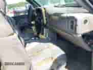 1999 Chevrolet Silverado 1500 LS z VIN 2GCEK19TXX1209019, wystawiony jako IAAI lot #43216391 z przebiegiem Nie podano mil oraz . Historia ofert i sprzedaży dostępna na DreamBid. Obrazek 5.