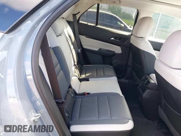 ✅ 2024 Honda Prologue Touring • VIN: 3GPKHXRJ2RS544929 • Lot: 43448881. Listed on IAAI with 4,549 mi. Free auction sales archive from the USA and detailed vehicle history report at DreamBid. Image 8.