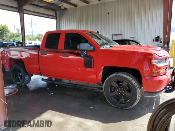 ✅ 2016 Chevrolet Silverado 1500 Custom • VIN: 1GCRCPEC6GZ380056 • Лот: 74276574. Опубликован ранее на Copart с пробегом 118 472 миль. Бесплатный доступ к архиву аукционных продаж из США и подробный отчёт об истории автомобиля на DreamBid. Изображение 4.