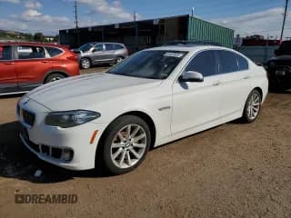 ✅ 2015 BMW 5 Series 535i xDrive • VIN: WBA5B3C55FD547191 • Лот: 81487825. Опубликован ранее на Copart с пробегом 142 762 миль. Бесплатный доступ к архиву аукционных продаж из США и подробный отчёт об истории автомобиля на DreamBid. Изображение 1.