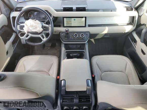 ✅ 2023 Land Rover Defender S • VIN: SALEJ7EXXP2128870 • Lot: 60318035. Wystawiony na Copart z przebiegiem 55 614 mil. Bezpłatny archiwum sprzedaży aukcyjnych z USA i szczegółowy raport historii pojazdu na DreamBid. Zdjęcie 8.