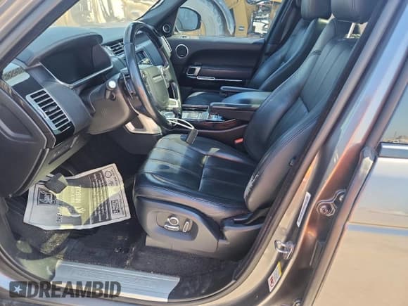 ✅ 2016 Land Rover Range Rover HSE • VIN: SALGS2KF1GA263164 • Lot: 82505195. Wystawiony na Copart z przebiegiem 144 908 mil. Bezpłatny archiwum sprzedaży aukcyjnych z USA i szczegółowy raport historii pojazdu na DreamBid. Zdjęcie 7.