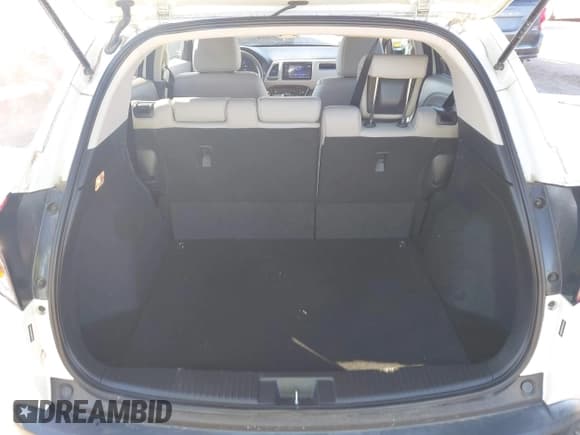 ✅ 2017 Honda HR-V EX-L • VIN: 3CZRU6H7XHM723244 • Lot: 43406023. Listed on IAAI with 45,176 mi. Free auction sales archive from the USA and detailed vehicle history report at DreamBid. Image 17.