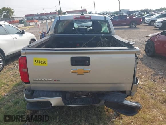 ✅ 2018 Chevrolet Colorado 4WD LT • VIN: 1GCGTCEN0J1100848 • Лот: 43139895. Опубликован ранее на IAAI с пробегом Не указан. Бесплатный доступ к архиву аукционных продаж из США и подробный отчёт об истории автомобиля на DreamBid. Изображение 16.