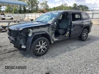 ✅ 2025 Jeep Grand Cherokee Limited • VIN: 1C4RJKBG5S8683537 • Lot: 66670895. Wystawiony na Copart z przebiegiem 1 926 mil. Bezpłatny archiwum sprzedaży aukcyjnych z USA i szczegółowy raport historii pojazdu na DreamBid. Zdjęcie 1.