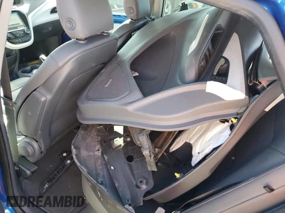 ✅ 2021 Chevrolet Bolt EV Premier • VIN: 1G1FZ6S00M4103278 • Lot: 77483464. Wystawiony na Copart z przebiegiem 33 402 mil. Bezpłatny archiwum sprzedaży aukcyjnych z USA i szczegółowy raport historii pojazdu na DreamBid. Zdjęcie 12.