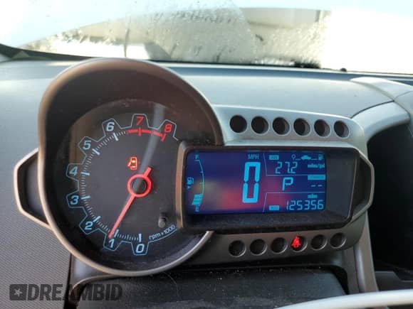 2014 Chevrolet Sonic LT с VIN 1G1JC5SHXE4158446, выставлен на аукционе Copart как лот 69762364 с пробегом 125 356 миль миль и Списание • Salvage title. История ставок и продаж доступна на DreamBid. Изображение 9.