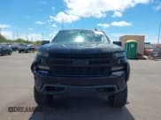 ✅ 2019 Chevrolet Silverado 1500 RST • VIN: 3GCUYEED5KG272481 • Lot: 42610410. Wystawiony na IAAI z przebiegiem 58 700 mil. Bezpłatny archiwum sprzedaży aukcyjnych z USA i szczegółowy raport historii pojazdu na DreamBid. Zdjęcie 12.