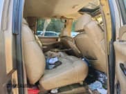 ✅ 2000 Chevrolet Suburban LS • VIN: 3GNFK16T3YG146564 • Лот: 80698105. Опубликован ранее на Copart с пробегом Не указан. Бесплатный доступ к архиву аукционных продаж из США и подробный отчёт об истории автомобиля на DreamBid. Изображение 11.