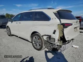 ✅ 2022 Toyota Sienna Platinum • VIN: 5TDERKEC7NS125270 • Лот: 90364455. Опубликован ранее на Copart с пробегом 87 728 миль. Бесплатный доступ к архиву аукционных продаж из США и подробный отчёт об истории автомобиля на DreamBid. Изображение 2.