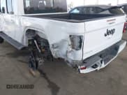 ✅ 2023 Jeep Gladiator Overland • VIN: 1C6HJTFG7PL543870 • Lot: 42056969. Listed on IAAI with 28,655 mi. Free auction sales archive from the USA and detailed vehicle history report at DreamBid. Image 6.